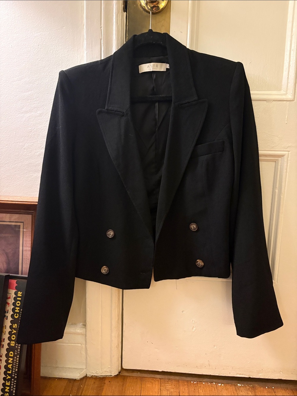 ASTR Black Double-Breasted Cropped Blazer with Notched Lapel